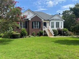 4715 Deer Crossing Ct in Flowery Branch, GA - Building Photo
