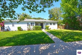 7061 Louise Ave in Van Nuys, CA - Building Photo - Building Photo