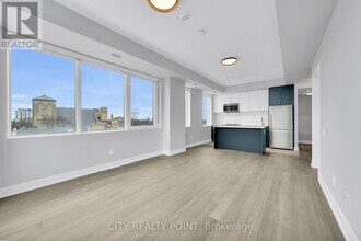 664 Spadina Ave. in Toronto, ON - Building Photo - Building Photo