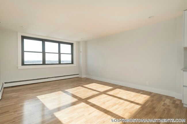 1410 Columbia Rd, Unit 7F in Boston, MA - Building Photo - Building Photo