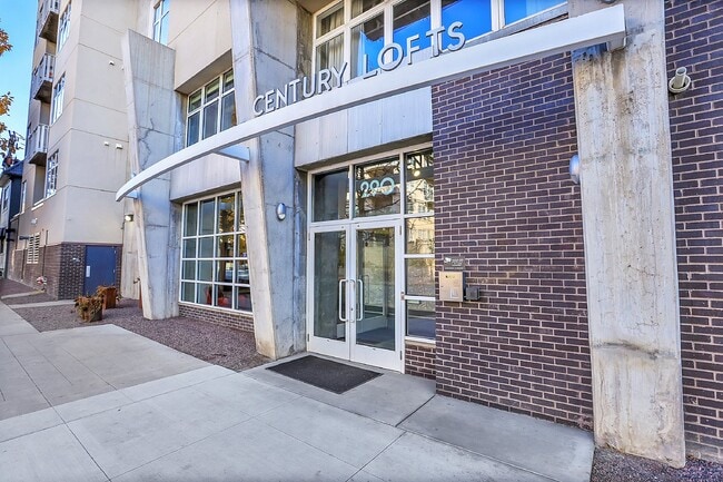 property at 290 W 12th Ave