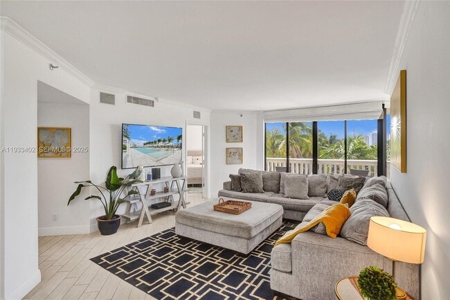 property at 1000 E Island Blvd