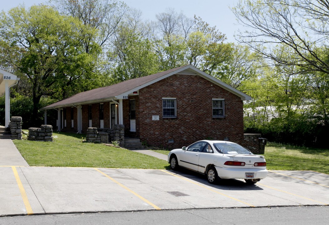 822 19th Ave N in Nashville, TN - Building Photo