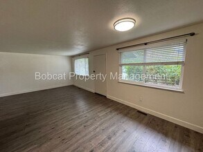 2523 Baker Dr in Carson City, NV - Building Photo - Building Photo