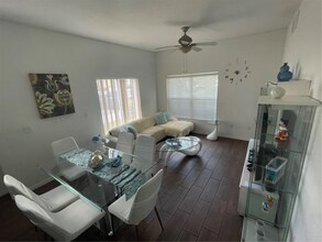 2600 Lodi Cir in Kissimmee, FL - Building Photo - Building Photo