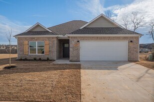 292 N Mojave St in Farmington, AR - Building Photo