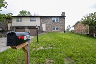 1584-1586-1586 S Sonora Dr in Columbia, MO - Building Photo