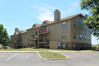 Winston Place - 3108 Winston Place in Manhattan, KS - Foto de edificio - Building Photo