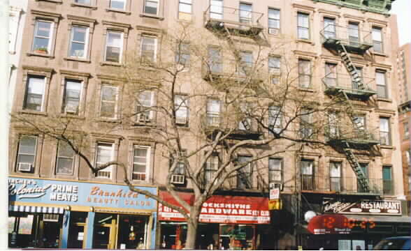 1708-1710 Second Ave in New York, NY - Building Photo