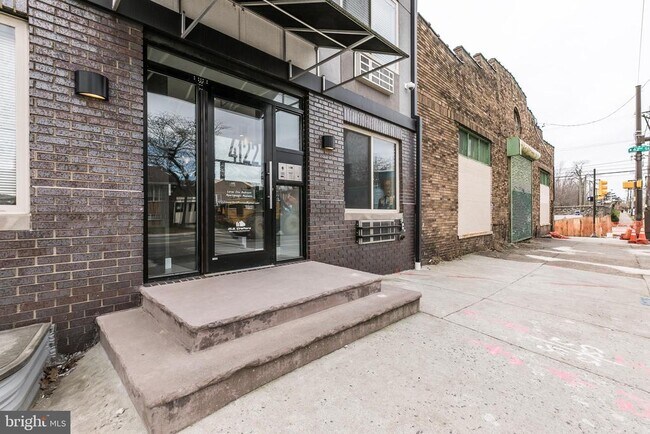4122 Haverford Ave in Philadelphia, PA - Building Photo - Building Photo