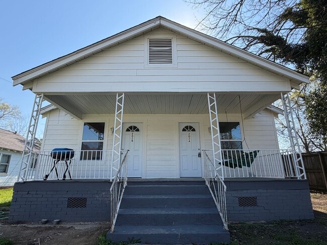 property at 202 Woodward St NE