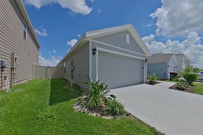 8657 SW 43rd Ter in Ocala, FL - Building Photo - Building Photo