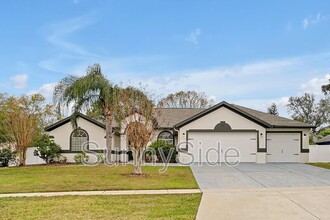 14501 Greater Pines Blvd in Clermont, FL - Foto de edificio - Building Photo