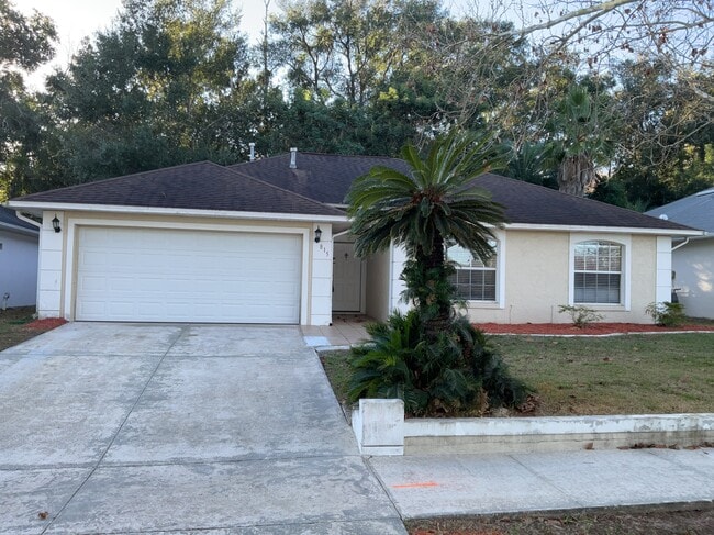 property at 815 Park Trail Dr