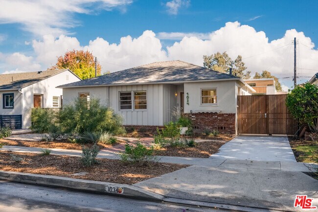 1034 Vernon Ave in Los Angeles, CA - Building Photo - Building Photo