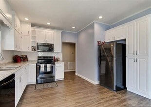 308 E E St in Erwin, NC - Building Photo - Building Photo