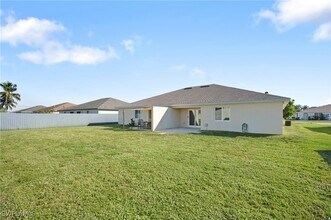 4208 SW 7th Pl in Cape Coral, FL - Building Photo - Building Photo
