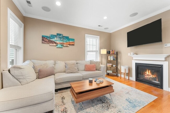 property at 619 E 3rd St