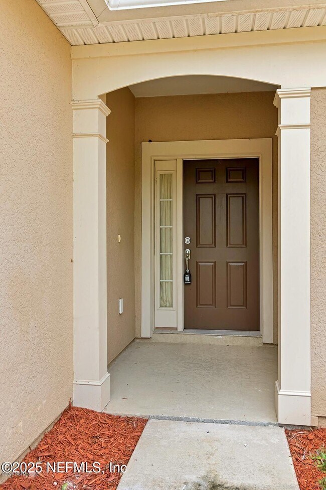 6920 Roundleaf Dr in Jacksonville, FL - Building Photo - Building Photo