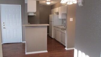 Hemingway House Apartments