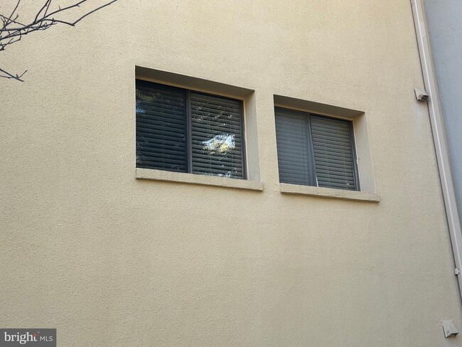 5645 Harpers Farm Rd