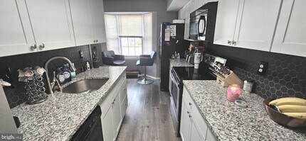 6266 Ducketts Ln in Elkridge, MD - Building Photo - Building Photo