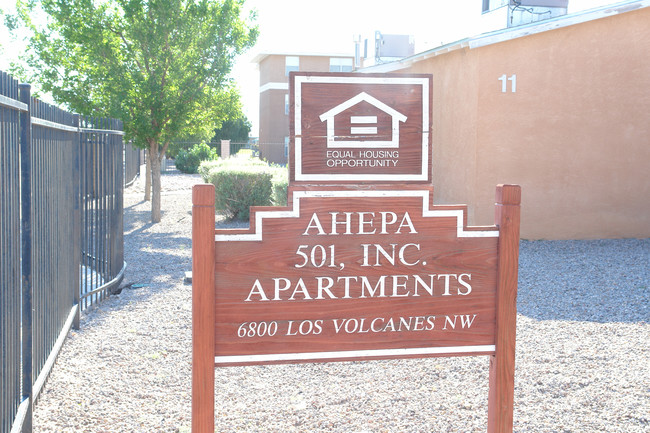 AHEPA 501 - I Senior Apartments in Albuquerque, NM - Building Photo - Building Photo