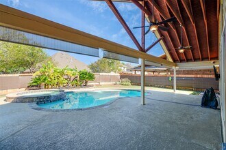 24518 Hamilton Mill Ct in Katy, TX - Foto de edificio - Building Photo