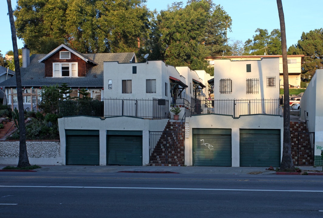 6173 N Figueroa St in Los Angeles, CA - Building Photo