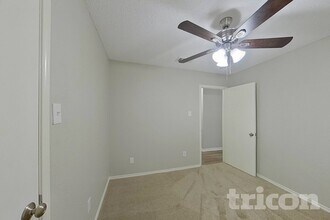 403 Hollyberry Dr in Mansfield, TX - Building Photo - Building Photo