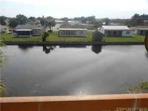 7610      Westwood Dr-Unit -129 in Tamarac, FL - Building Photo - Building Photo