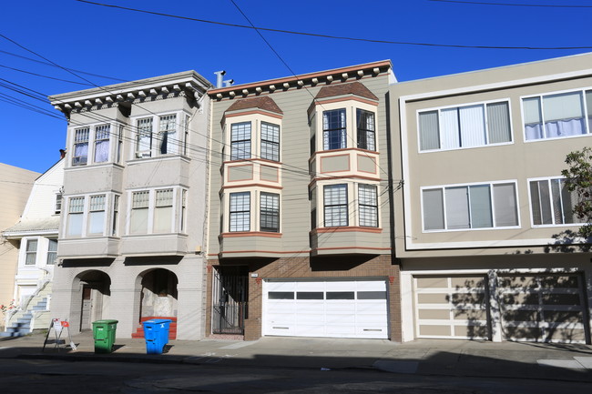 1256 17th Ave in San Francisco, CA - Building Photo - Primary Photo