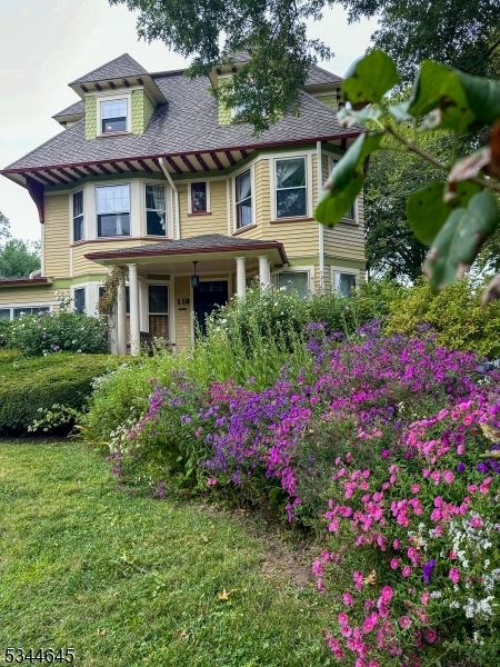 110 Montclair Ave in Montclair, NJ - Building Photo