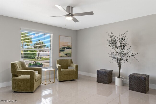 property at 482 Tradewinds Ave