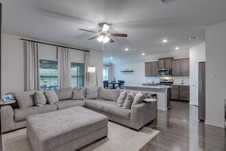 1009 Branding Iron Ln, Unit Apt B in Princeton, TX - Building Photo - Building Photo
