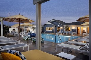 Serena Village Luxury Townhomes in Fontana, CA - Building Photo