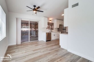 3182 Central Ave in Spring Valley, CA - Building Photo - Building Photo