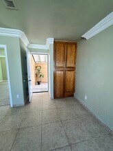 6563 Park Ridge Blvd, Unit 1 in San Diego, CA - Building Photo - Building Photo