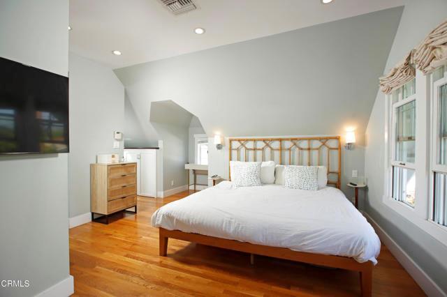 662 S El Molino Ave in Pasadena, CA - Building Photo