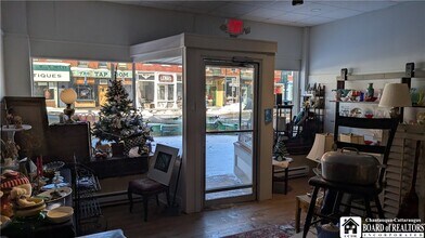 44 E Main St in Westfield, NY - Building Photo - Building Photo