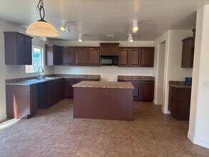 28087 N Limestone Ln in San Tan Valley, AZ - Building Photo - Building Photo