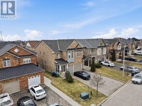 774 Bethany Crescent in Mississauga, ON - Building Photo - Building Photo