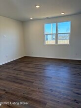 6814 Oak Rock Dr in Louisville, KY - Building Photo - Building Photo