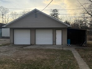 429 Maple Ave in Newark, OH - Building Photo - Building Photo