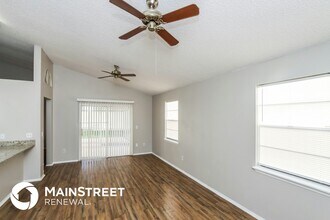 1366 Whaling Ave SE in Palm Bay, FL - Building Photo - Building Photo