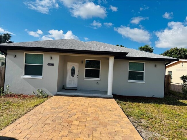 property at 3194 58th Ave N