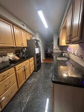 423 Christopher Ave in Gaithersburg, MD - Building Photo - Building Photo