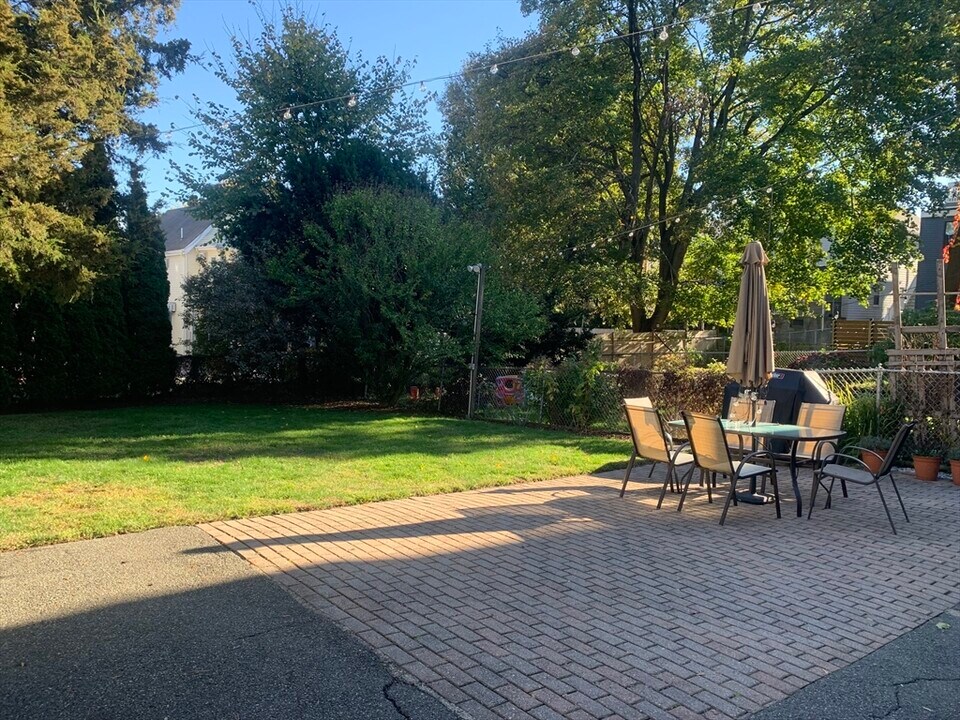 69 Fremont St in Somerville, MA - Building Photo