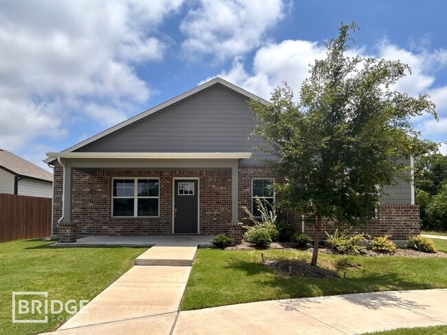 property at 4433 Lassen Trail