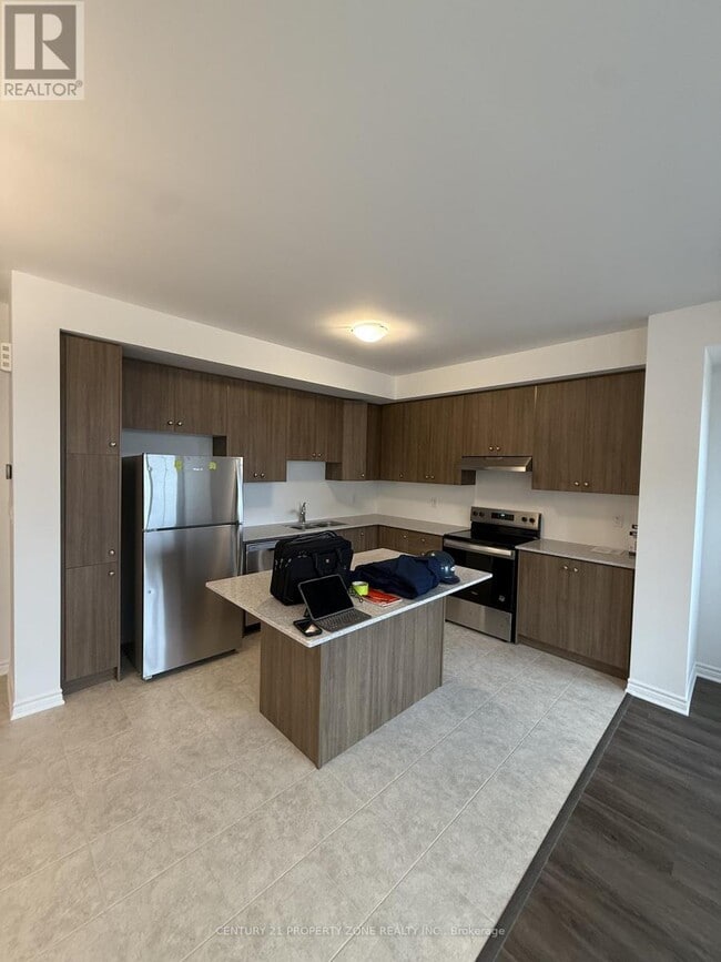 property at 64 Vimy Rdg Rd